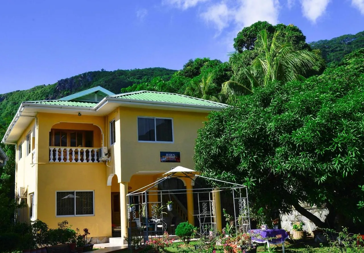 Josies Cottage Beau Vallon