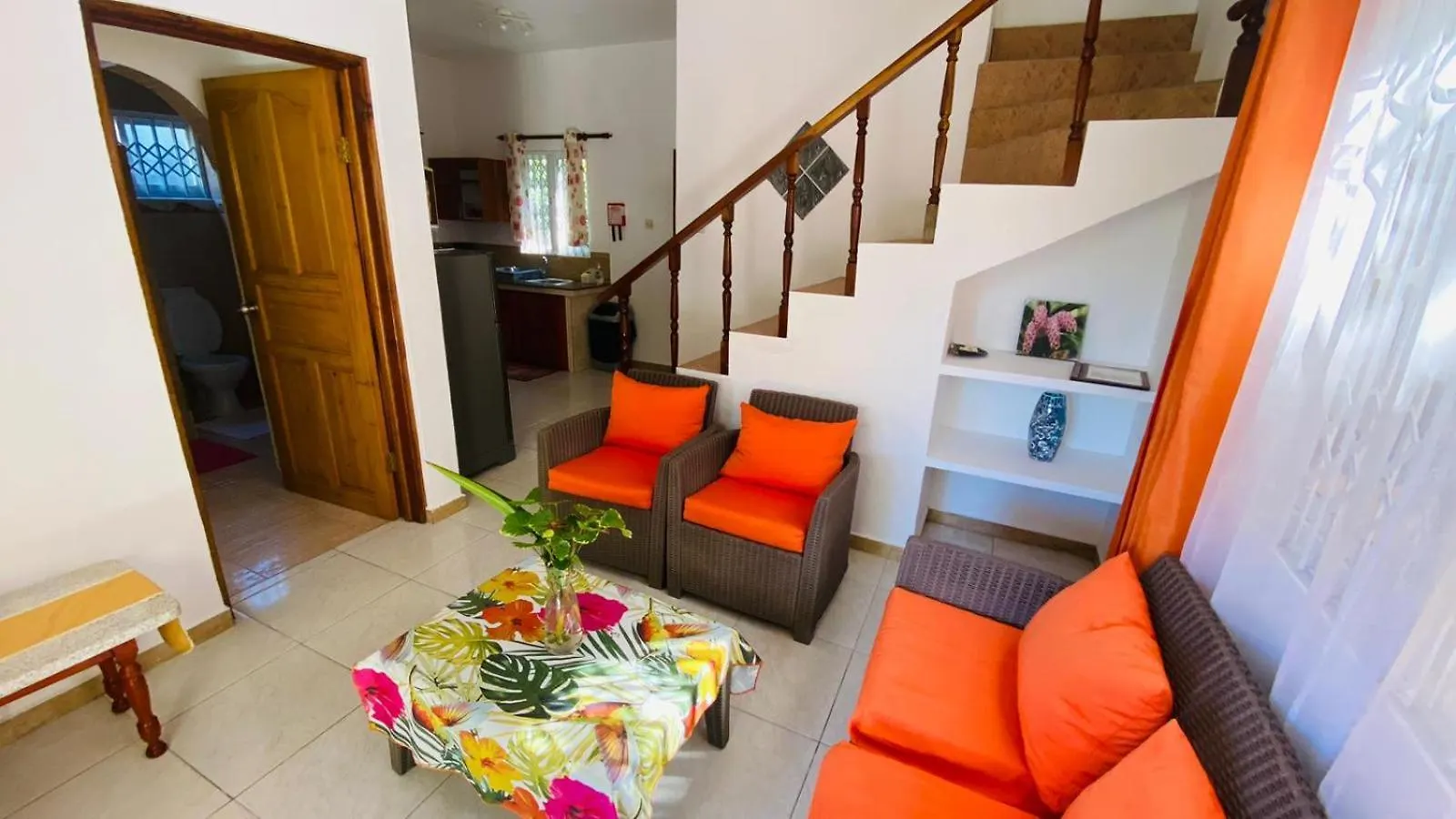 Apartment Josies Cottage Beau Vallon  Seychelles