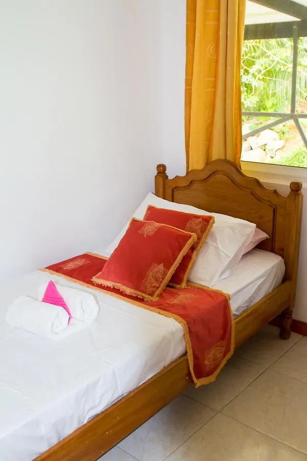 Apartment Josies Cottage Beau Vallon